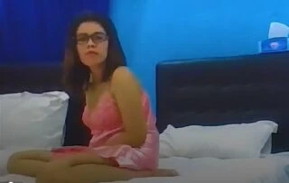 Puasin Nafus Bu Lurah Janda Binal