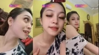 Fnyyee Selebgram Live Sexy Menggoda