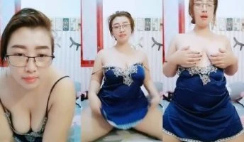 Mami Kristi Remas Susunya Pantat Besar