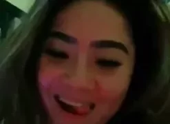 Mamah Muda Cantik Omek