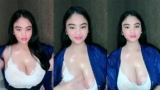 Kylie Susu Basah Montok Sepong Dildo