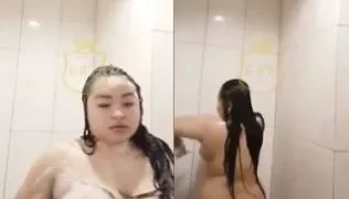 Bokep Indo Mbak Gudel Siaran Langsung Mandi Host BBW Montok