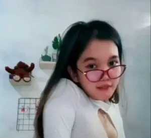 Bokep Indo Kak Joey Cosplay jadi Siswi Sexy Hot