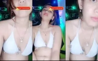 Bokep Indo Catty Kegelian Colmek Sambil Tertawa