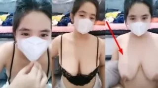 Bokep Indo Rara Onzai Tobrut Lepas Bra di Sesi Akhir Livenya!